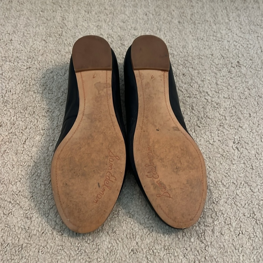 Sam Edelman scalloped flats - Picture 3 of 4